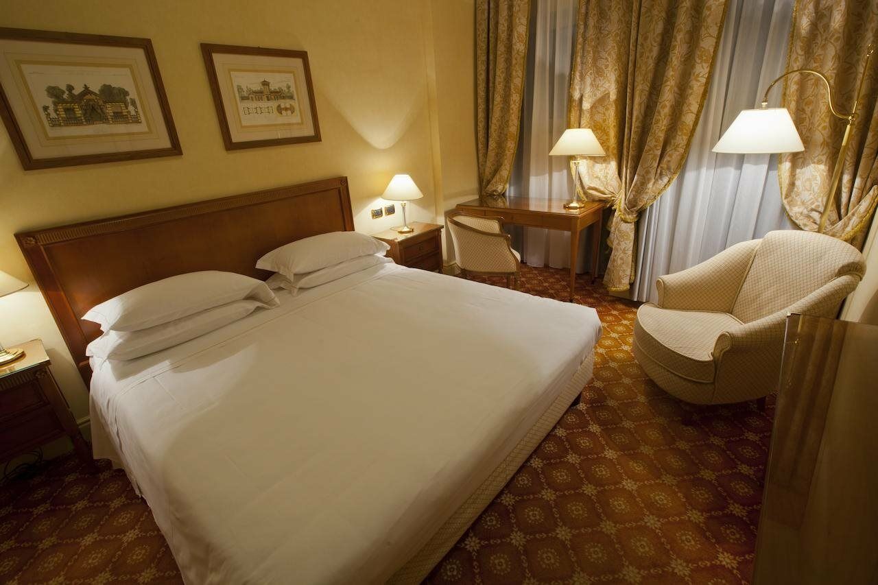 Moevenpick Hotel Bari Esterno foto