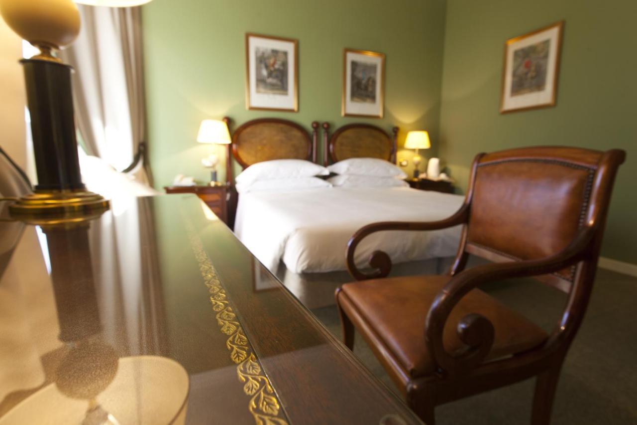 Moevenpick Hotel Bari Esterno foto